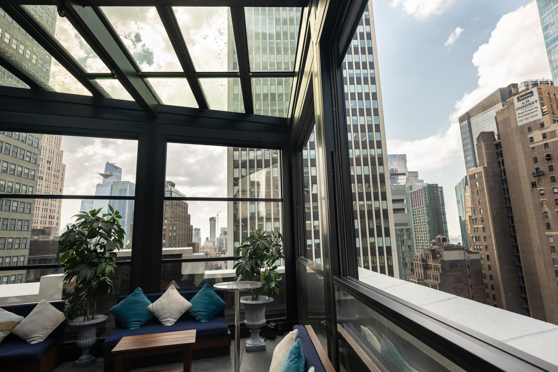 Elsie Rooftop